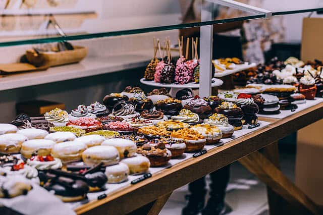 Excelsior’s Foreign Language Sampler Course – Now With Food!
